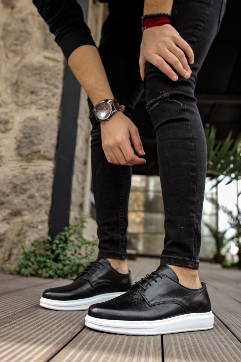 Mens Classic Shoes - Black White  - 003