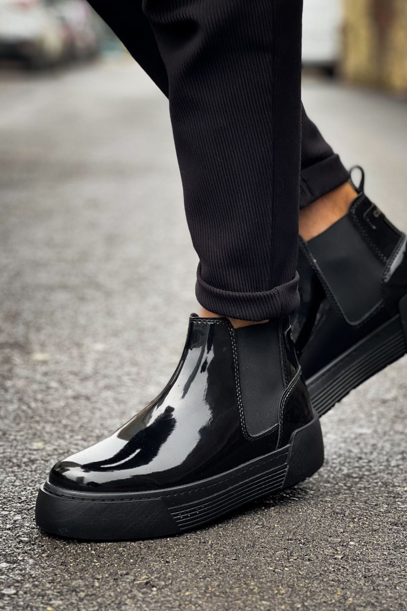 Mens Boots - Black Patent Leather - 069