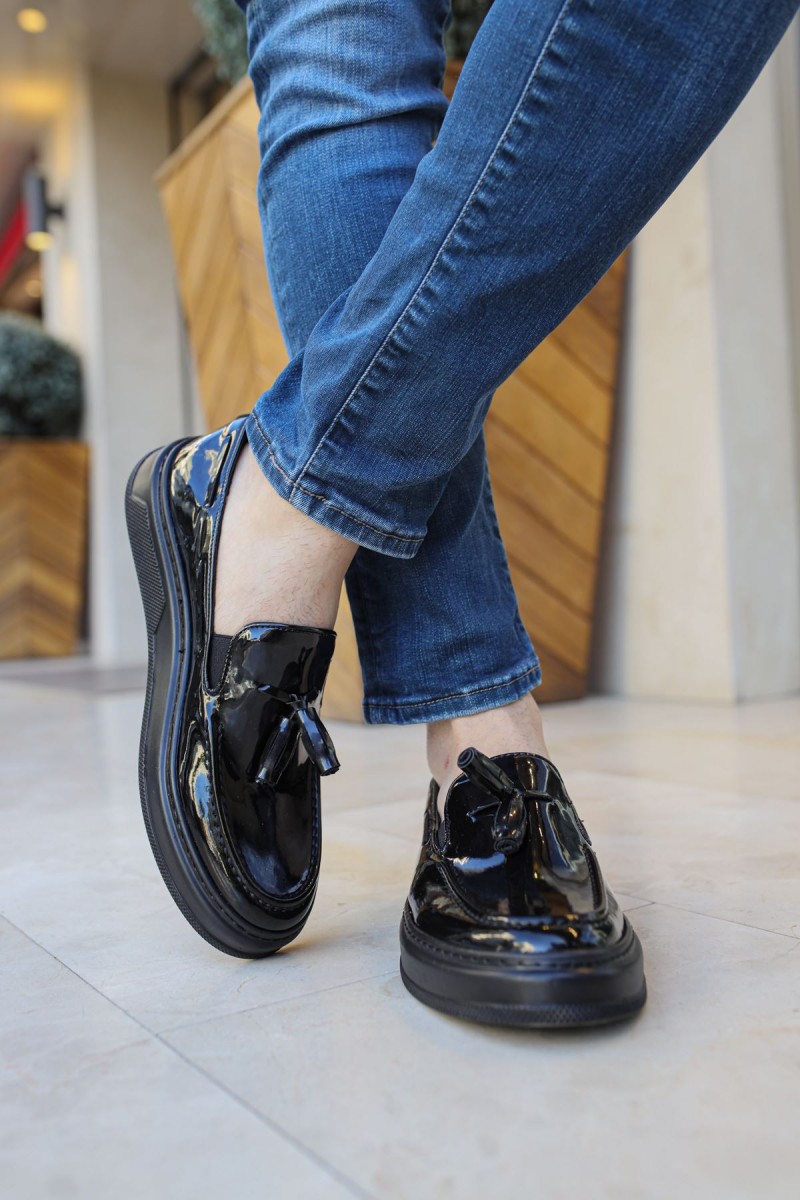 Mens Classic Shoes - Black Patent Leather - 127