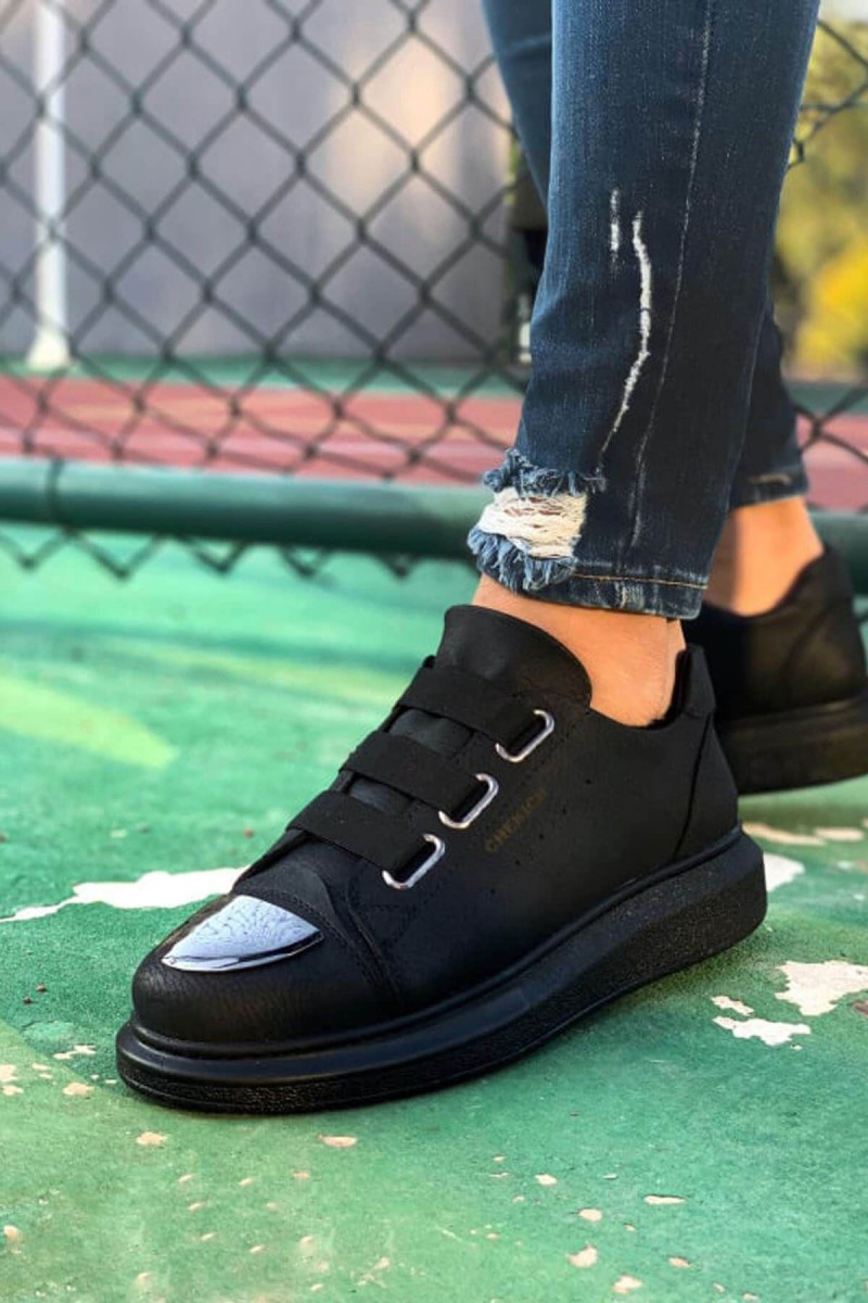 Mens Sneakers - Black - 251