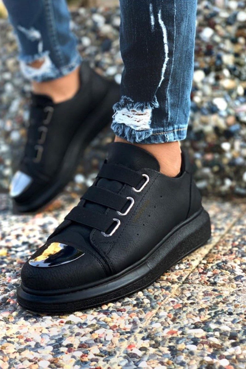 Mens Sneakers - Black - 251