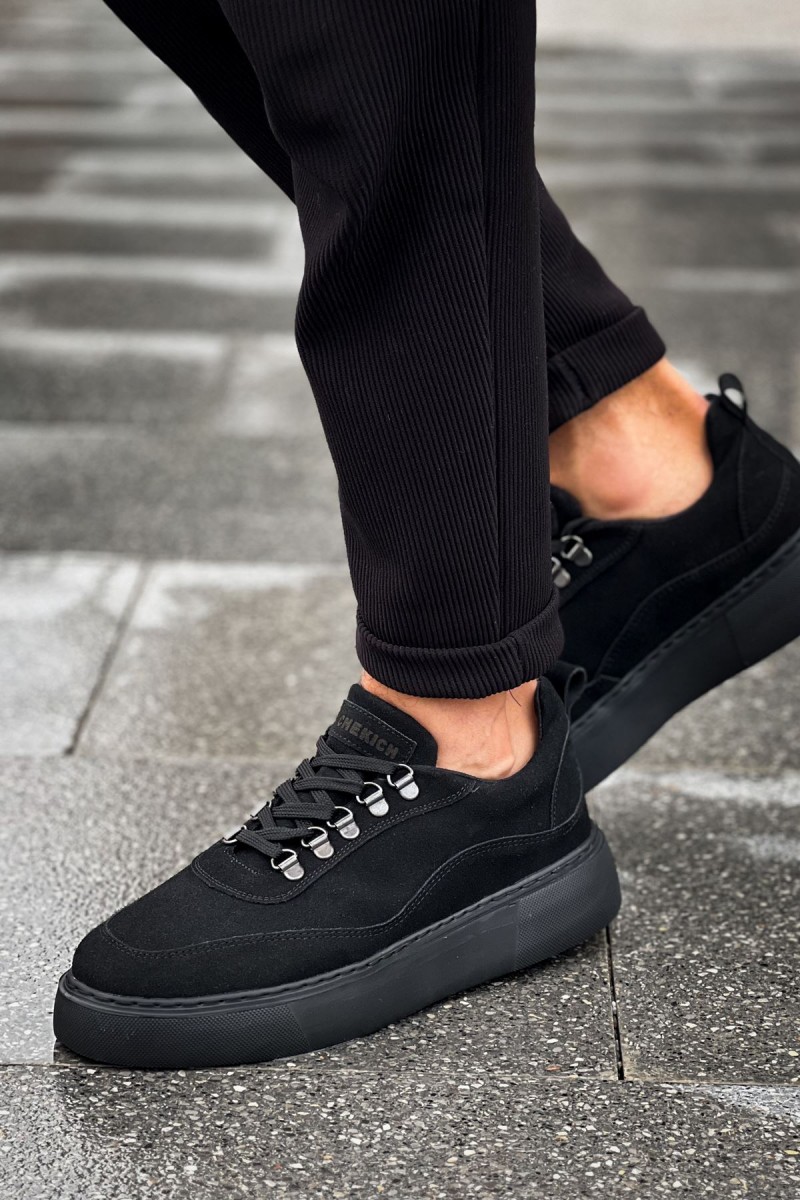 Mens Sneakers - Black Suede - 319