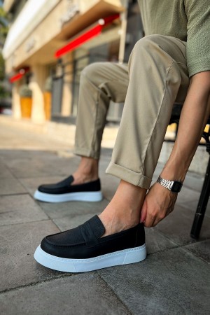 Mens Moccasin - Black White - 421