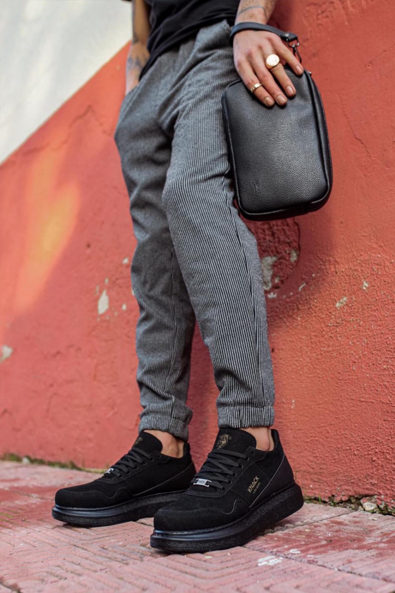 Mens Sneakers - Black Suede - 040