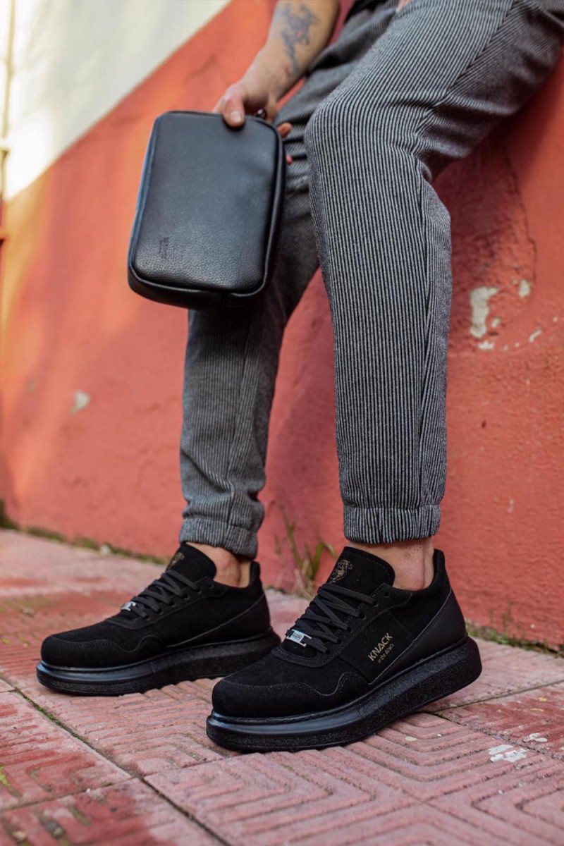 Mens Sneakers - Black Suede - 040
