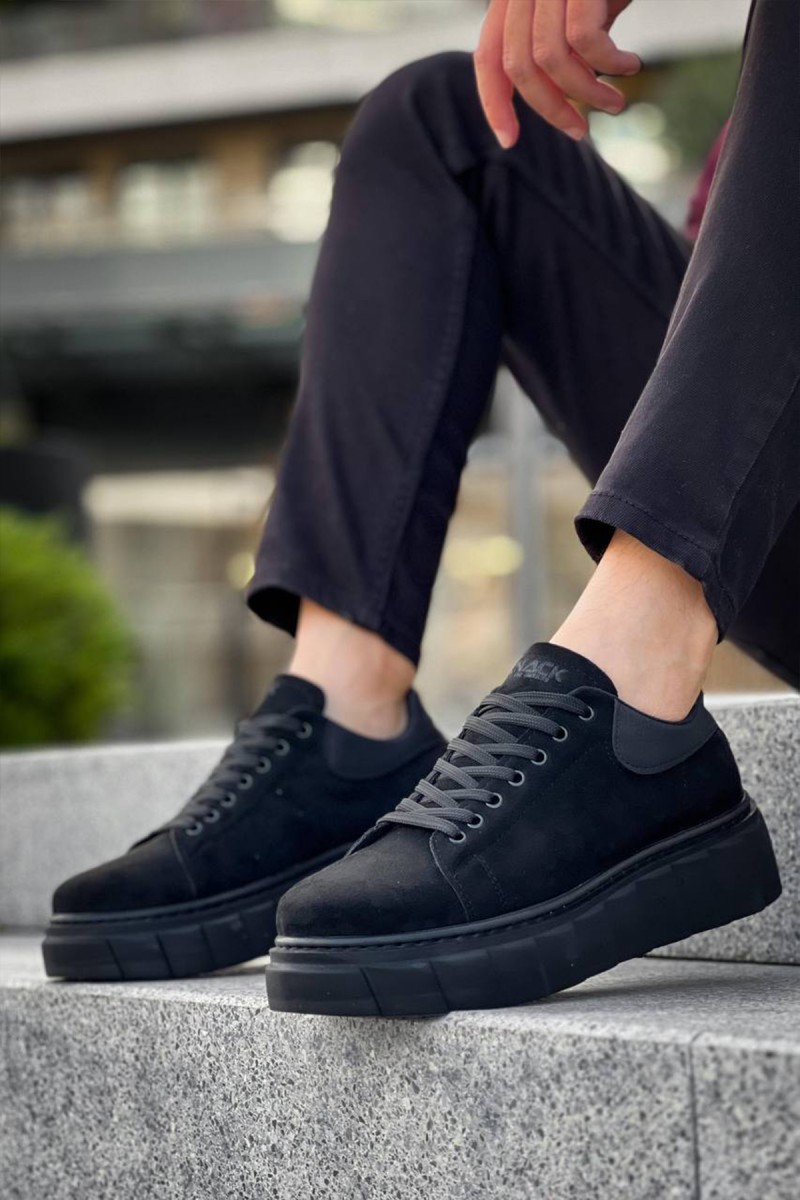 Mens Sneakers - Black Suede - 144