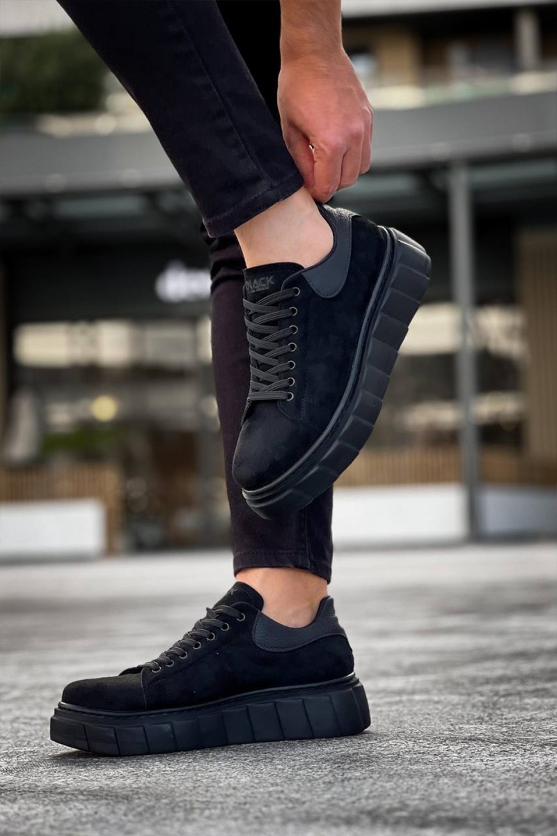 Mens Sneakers - Black Suede - 144