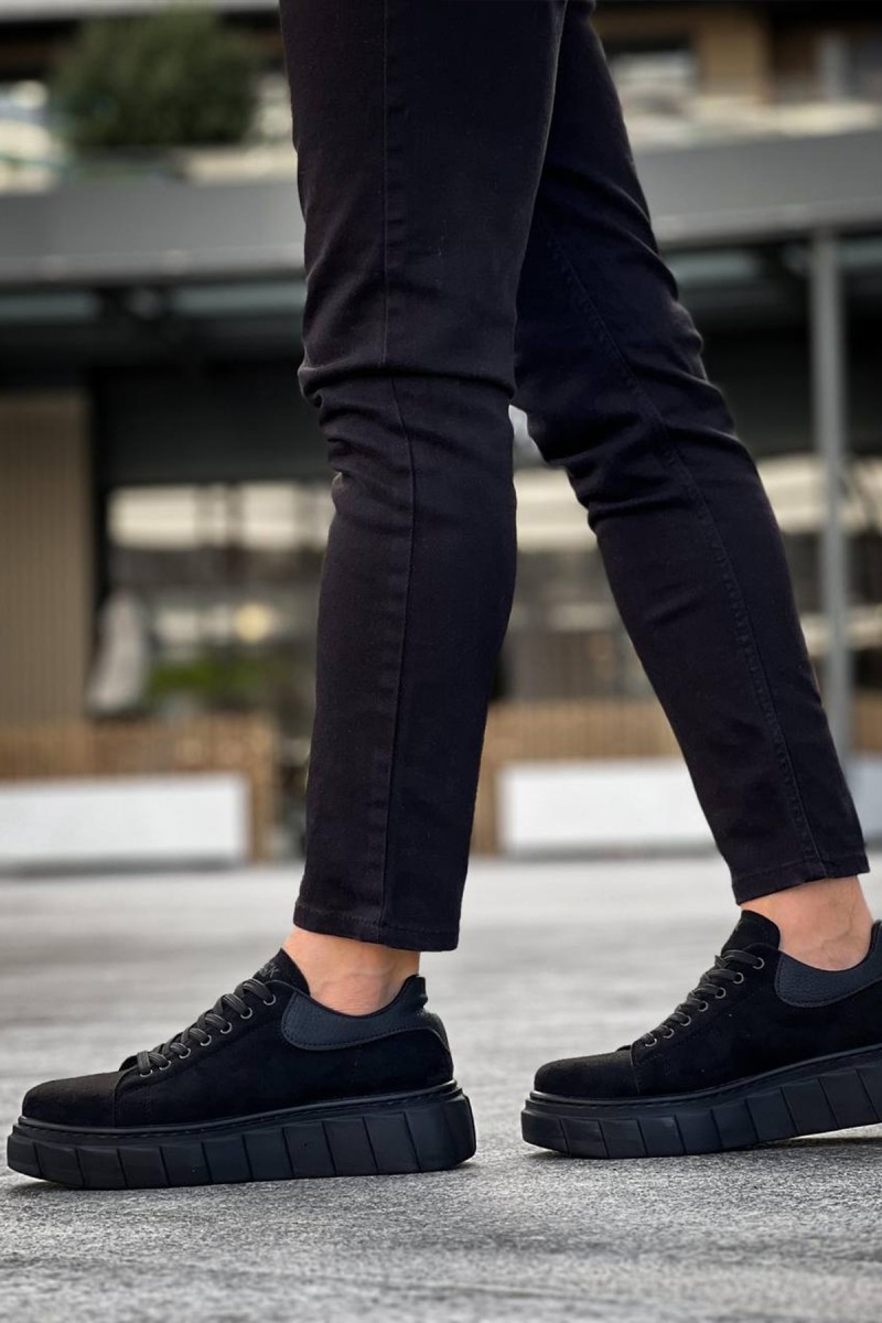 Mens Sneakers - Black Suede - 144