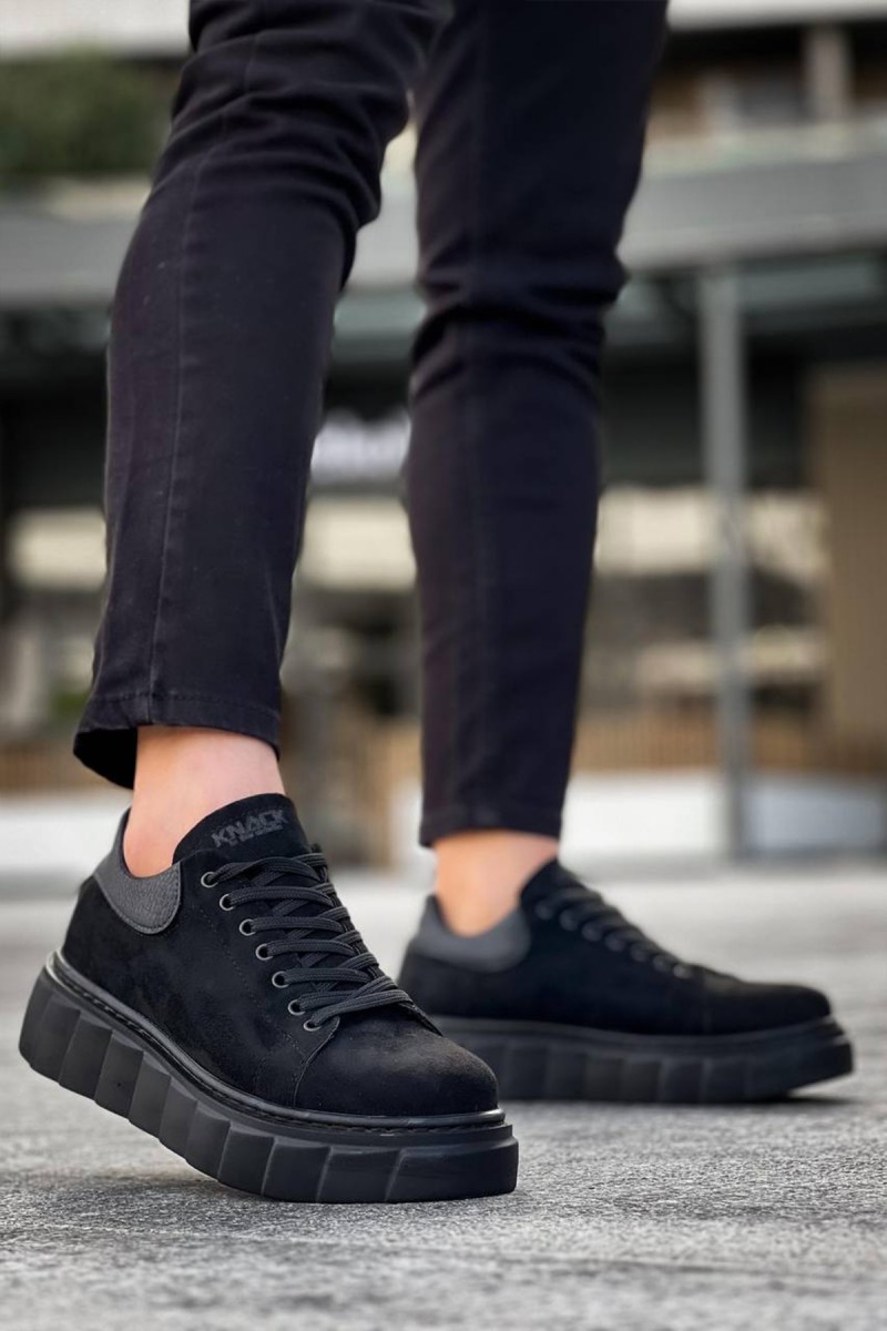 Mens Sneakers - Black Suede - 144