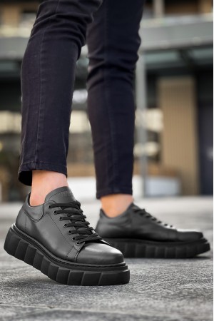 Mens Sneakers - Black - 144