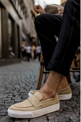 Mens Loafer - Beige Suede - 400