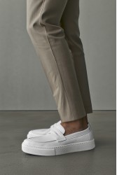 Mens Loafer - White - 400