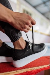 Mens Sneakers - Black White - 555