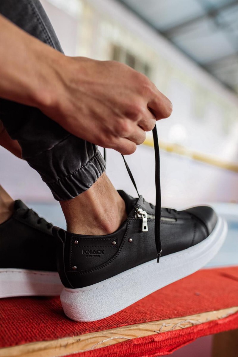 Mens Sneakers - Black White - 555