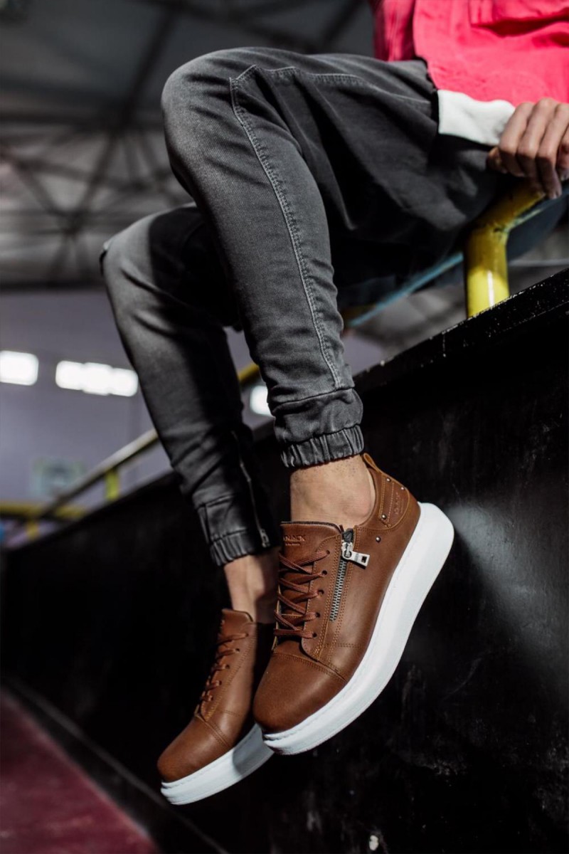 Mens Sneakers - Brown - 555