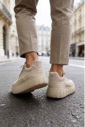 Mens Sneakers - Beige Suede - 600
