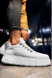 Mens Sneakers - White Suede - 600