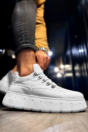 Mens Sneakers - White Suede - 600