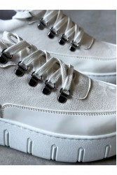 Mens Sneakers - White Suede - 600