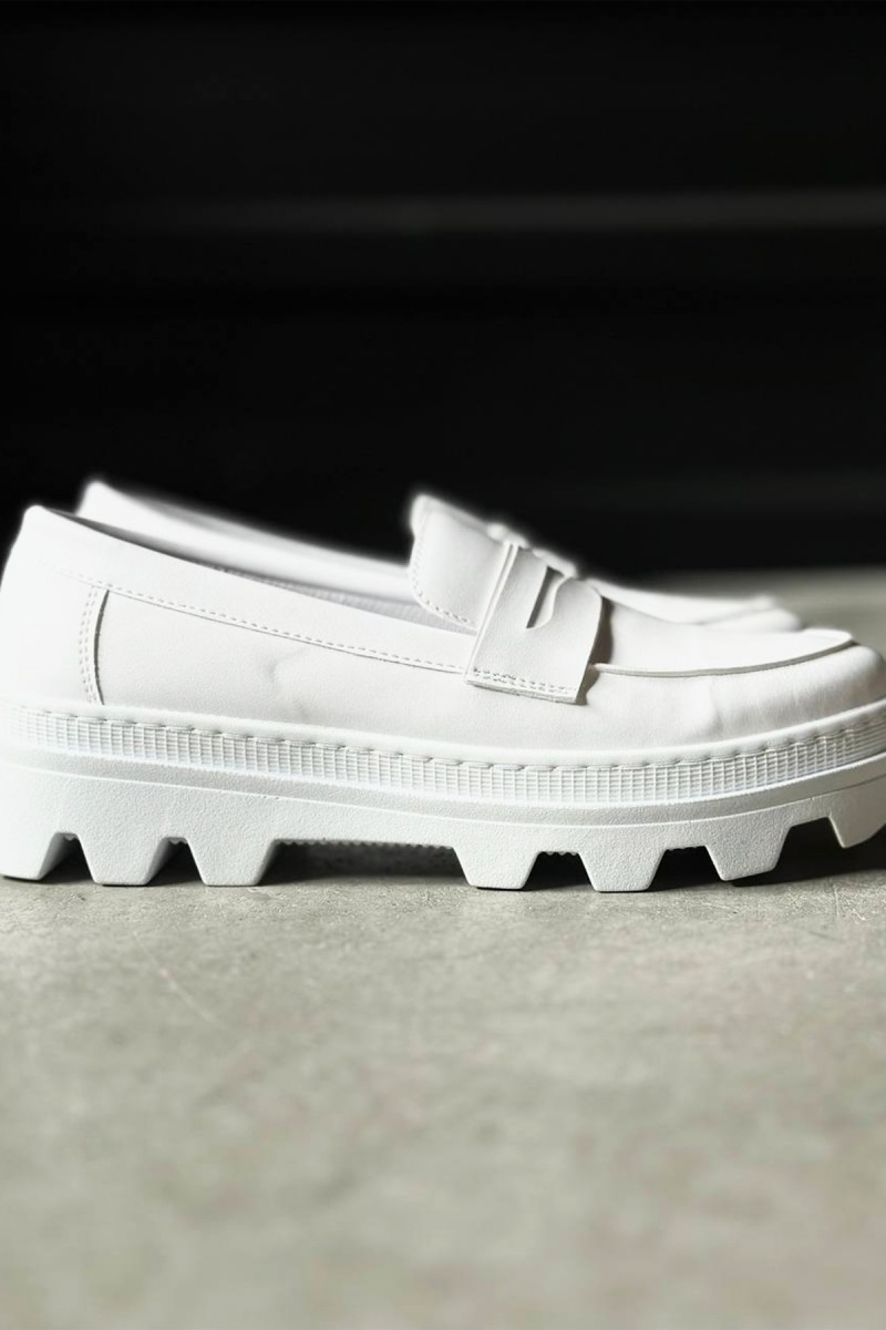 Mens Loafer - White - 779