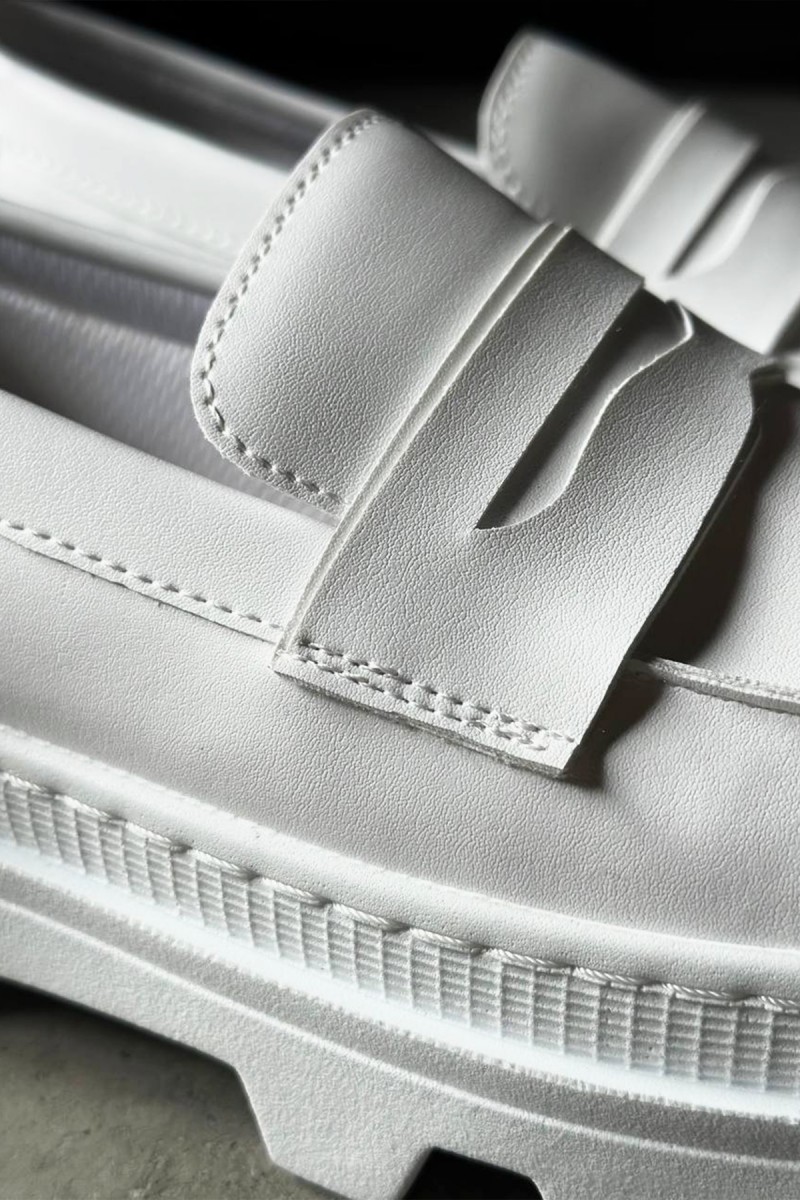Mens Loafer - White - 779