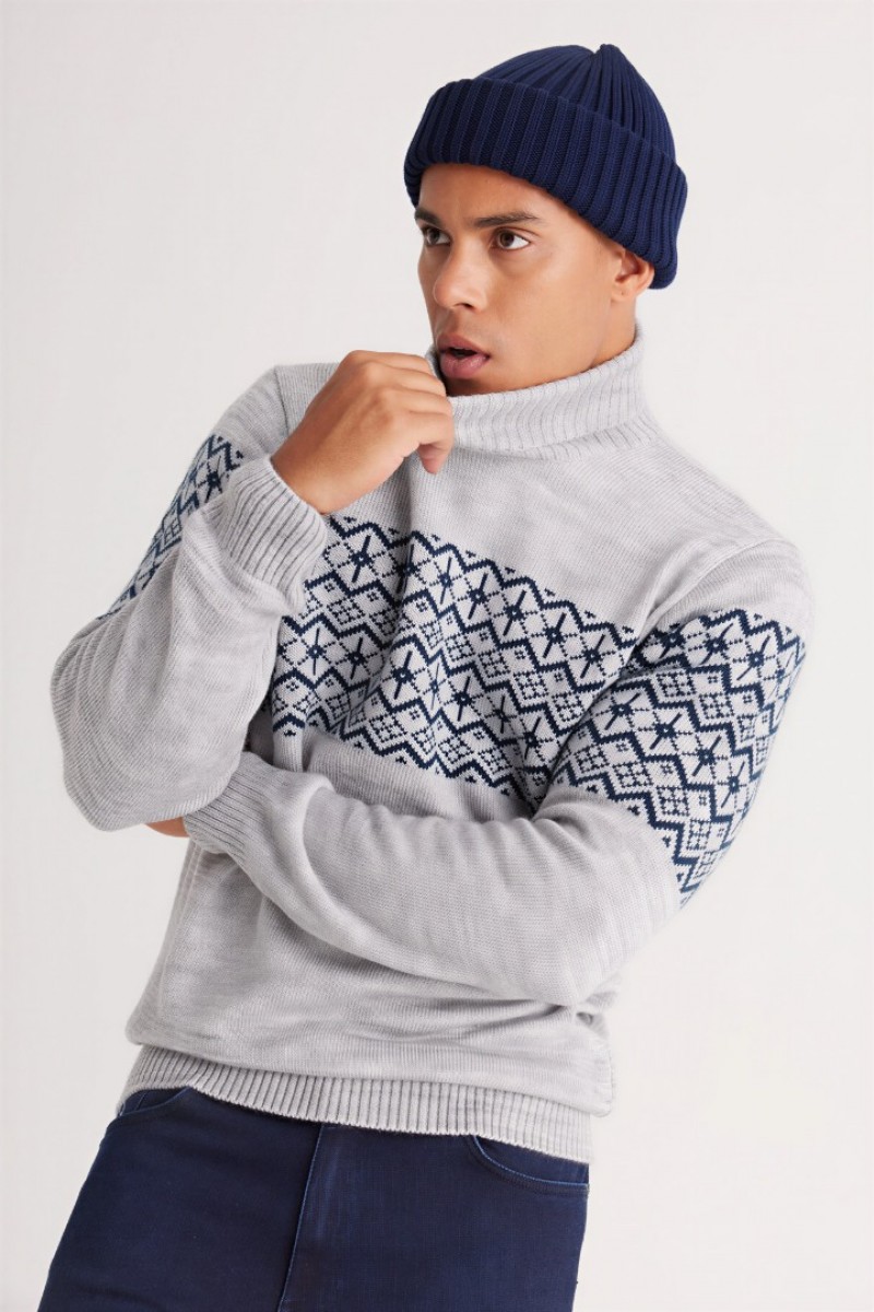 Men's Knit Sweater - Gray - 004