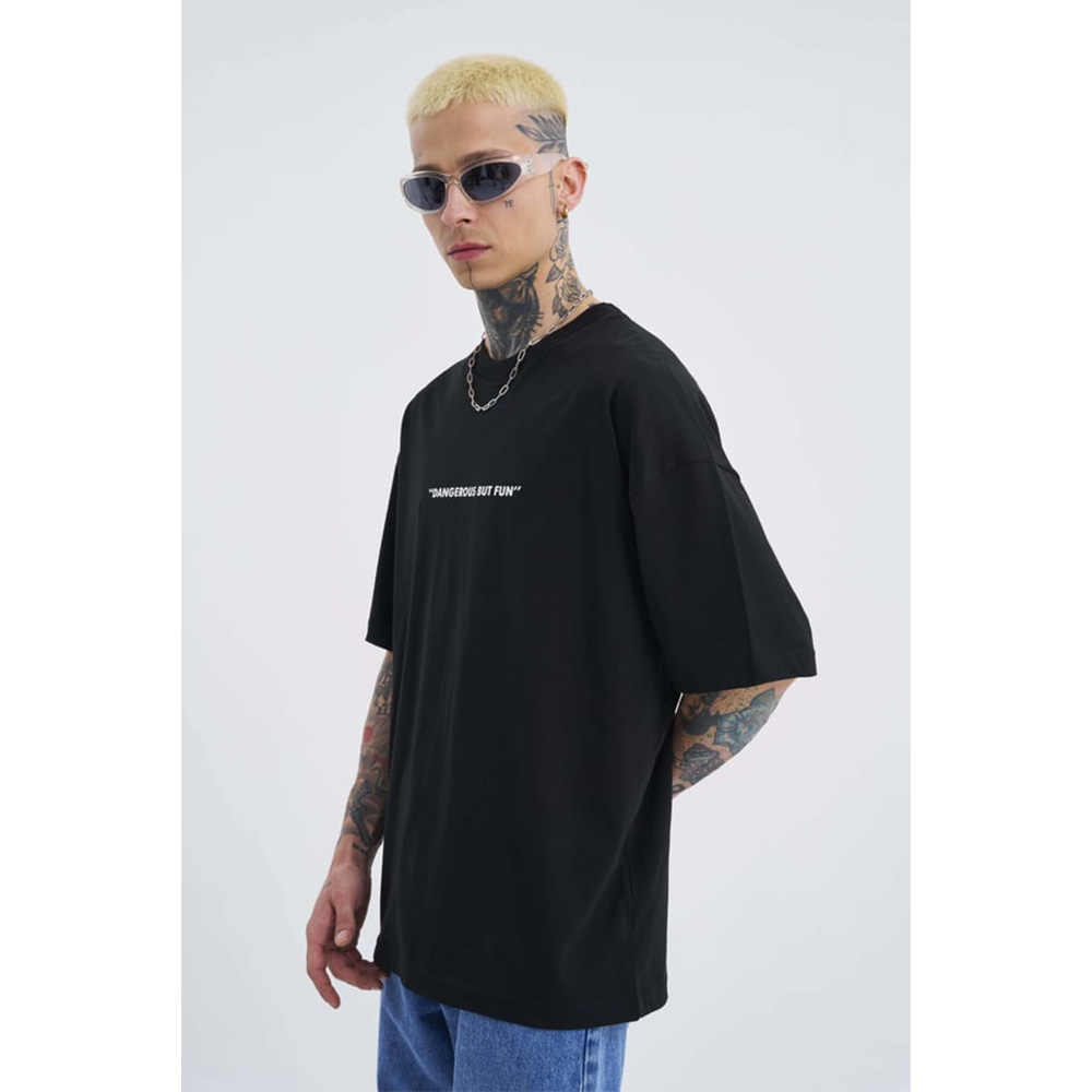 Unisex Oversized T-shirt - Black - Dangerous But Fun