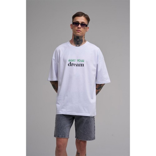 Unisex Oversized T-shirt - White - Hunt Your Dream