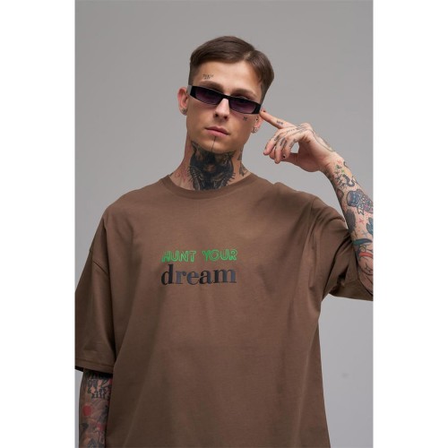 Unisex Oversized T-shirt - Brown - Hunt Your Dream