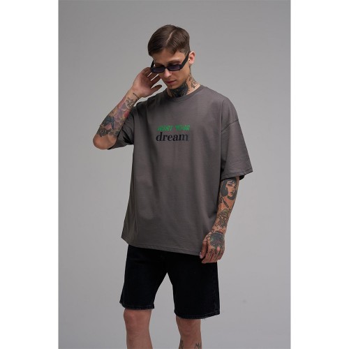 Unisex Oversized T-shirt - Dark Gray - Hunt Your Dream
