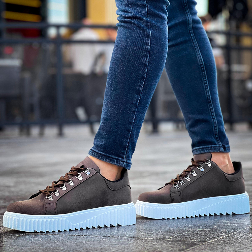 Mens Sneakers - Brown - 505