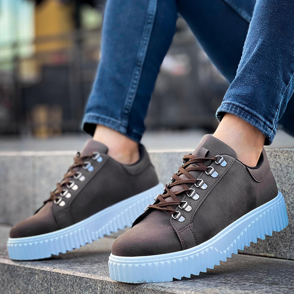 Mens Sneakers - Brown - 505