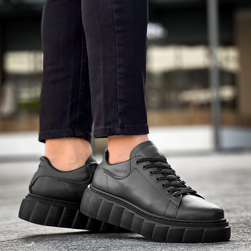 Mens Sneakers - Black - 144