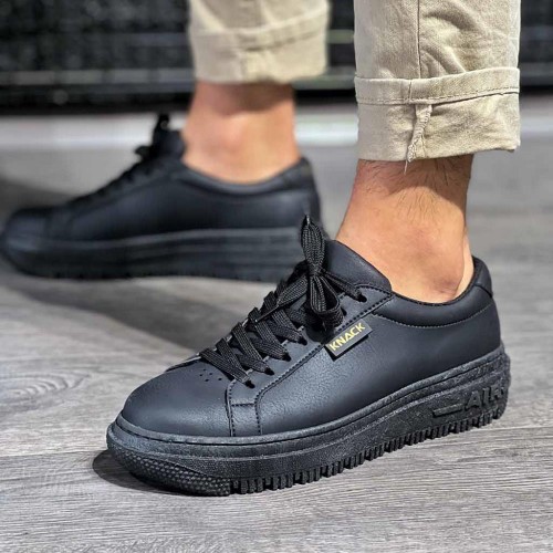 Mens Sneakers - Black - 225