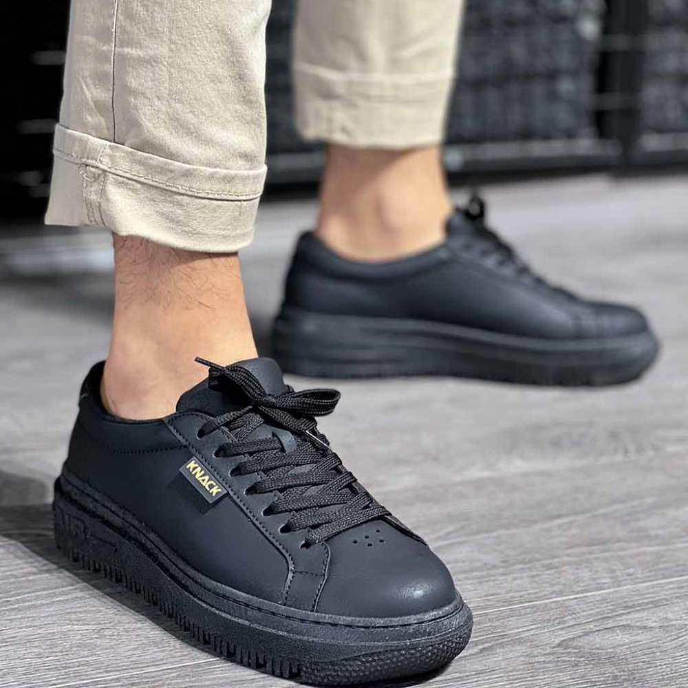 Mens Sneakers - Black - 225