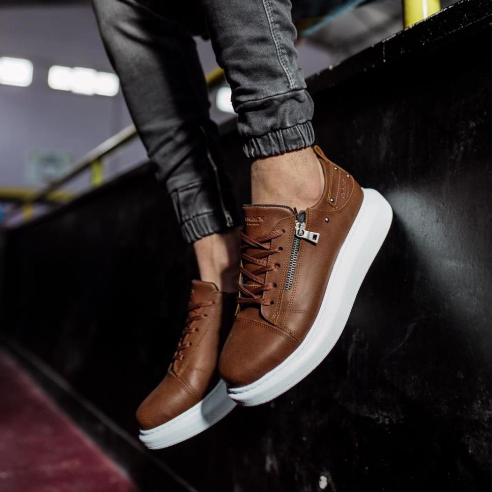 Mens Sneakers - Tan - 555