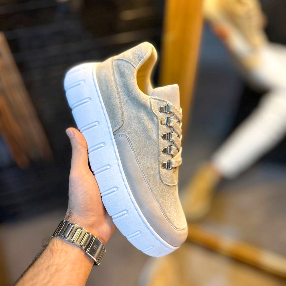 Mens Sneakers - Beige Suede - 600