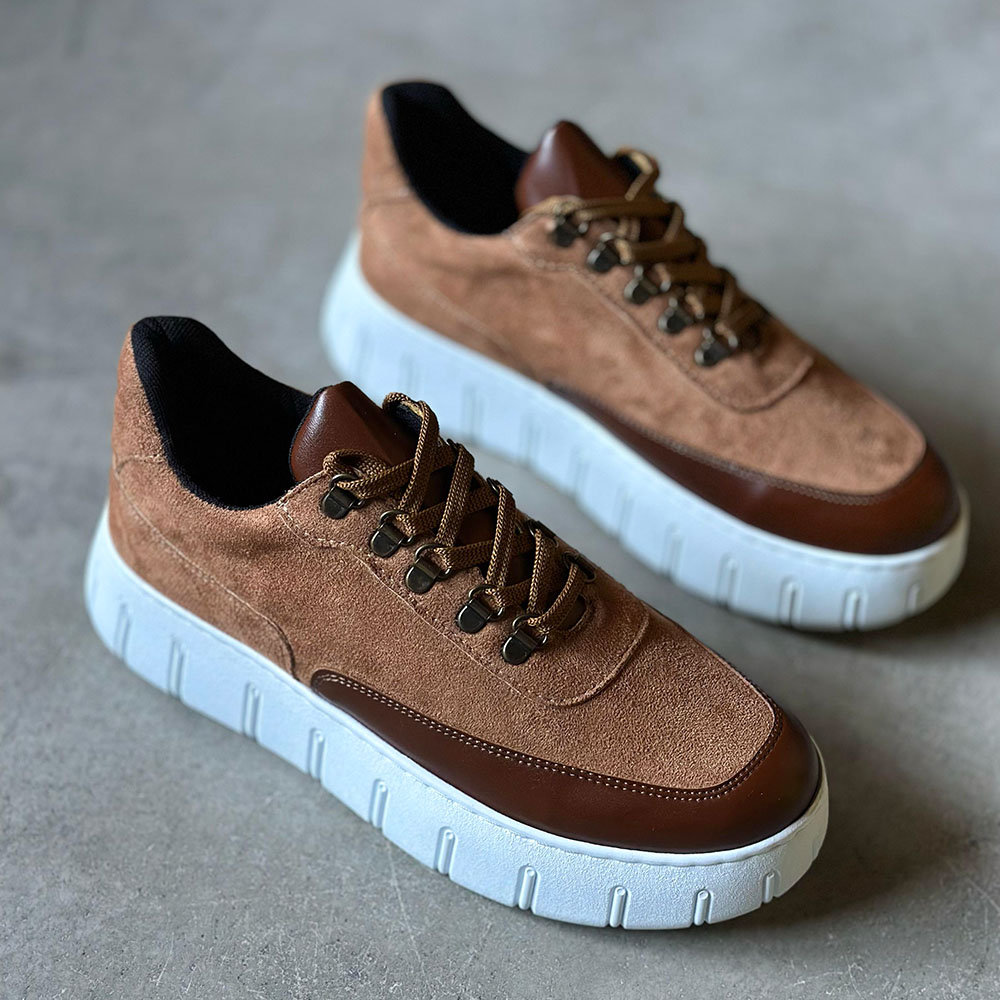 Mens Sneakers - Tan Suede - 600