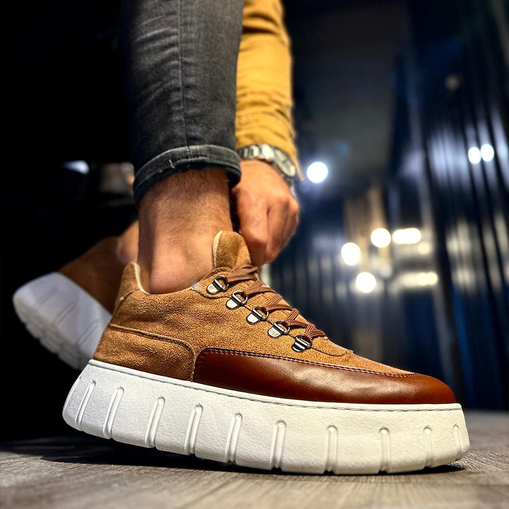 Mens Sneakers - Tan Suede - 600