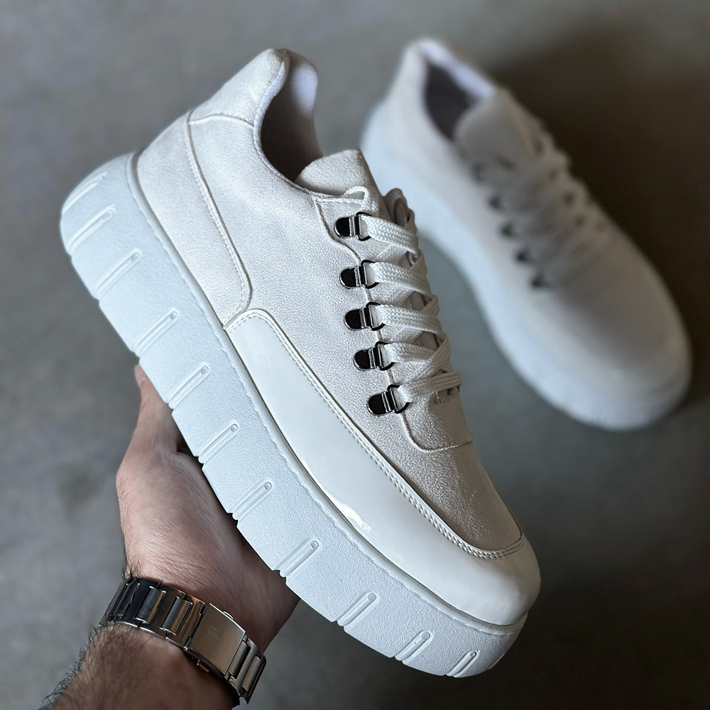 Mens Sneakers - White Suede - 600