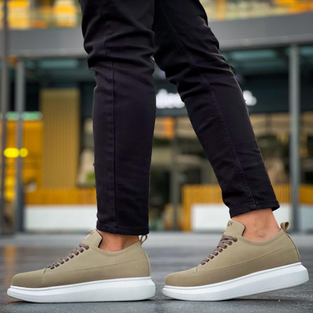 Mens Sneakers - Beige Suede - 814