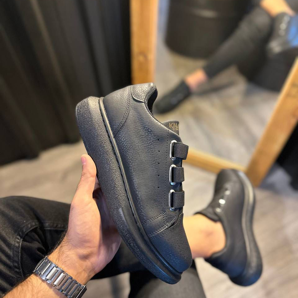 Mens Sneakers - Black - 889