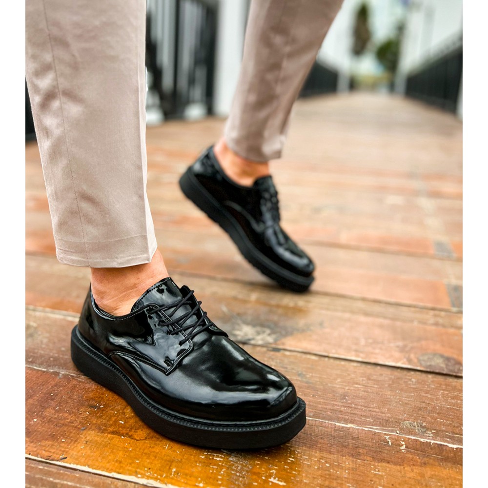 Mens Classic Shoes - Black Patent Leather - 001