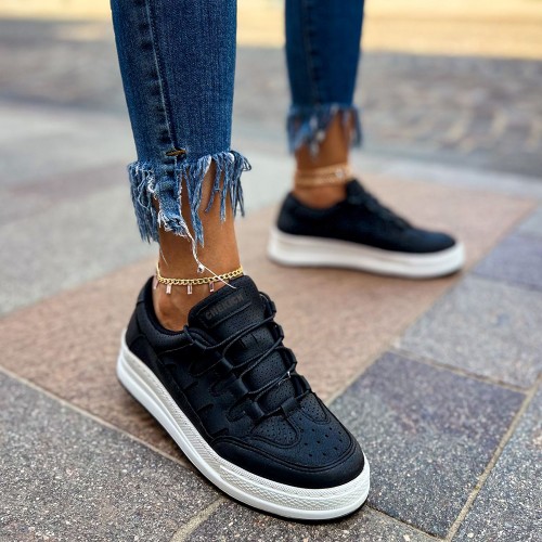 Womens Sneakers - Black White - 040