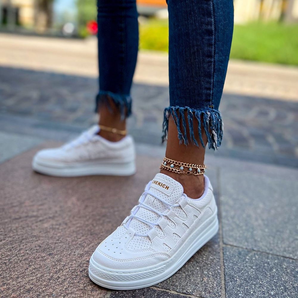 Womens Sneakers - White - 040