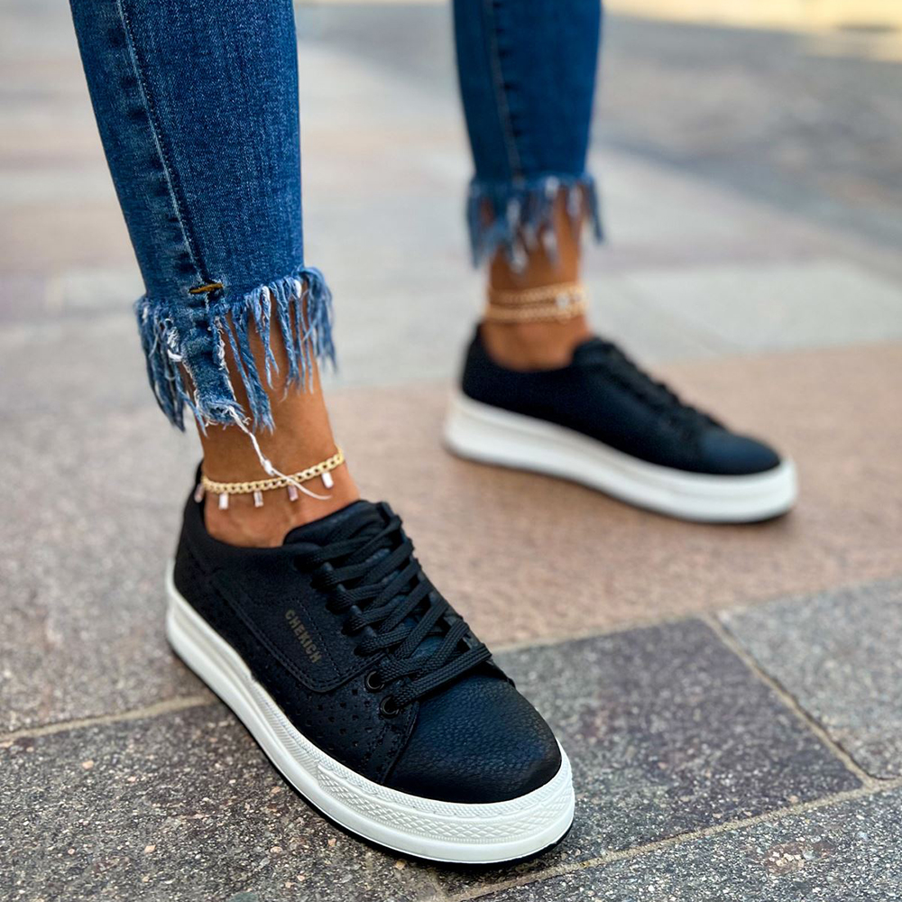 Womens Sneakers - Black White - 043
