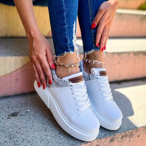 Womens Sneakers - White - 145