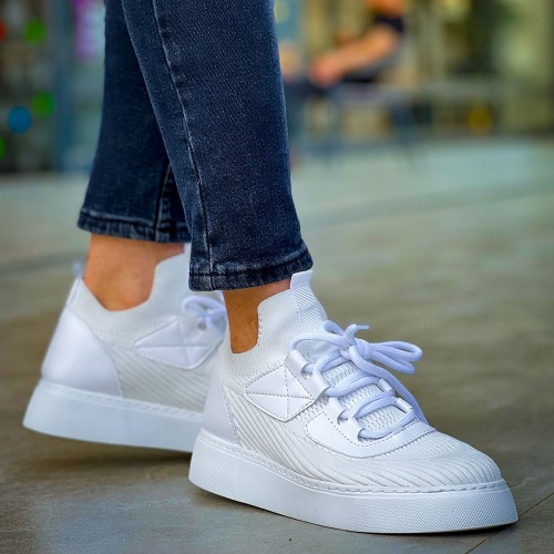 Mens Sneakers - White - 2425