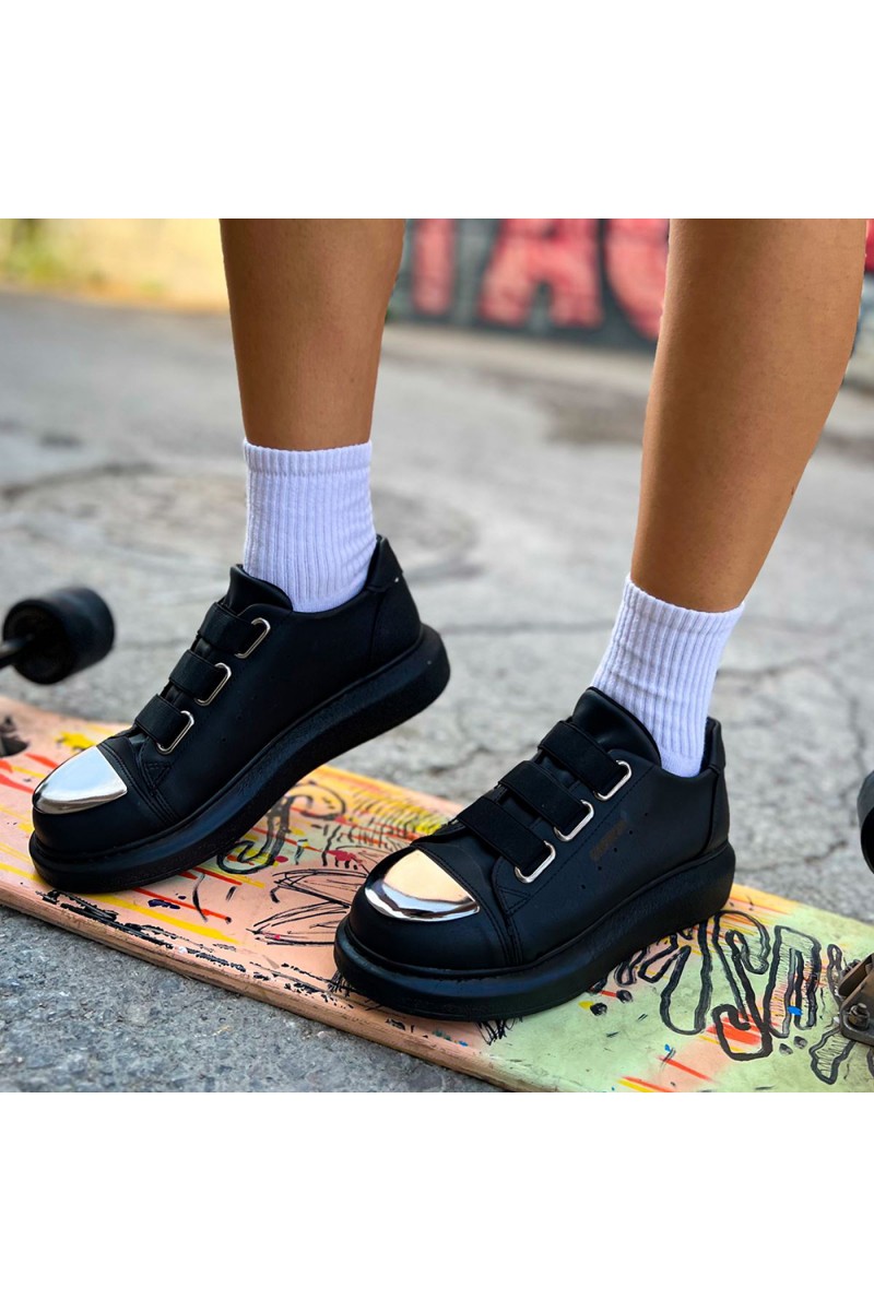 Womens Sneakers - Black - 251