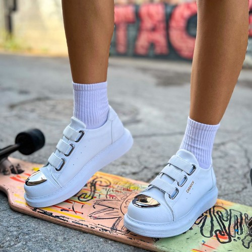 Womens Sneakers - White - 251